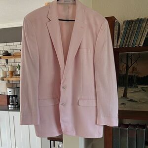 Hello Don Johnson
Chaps Soft Pink Men's Sport Coat
